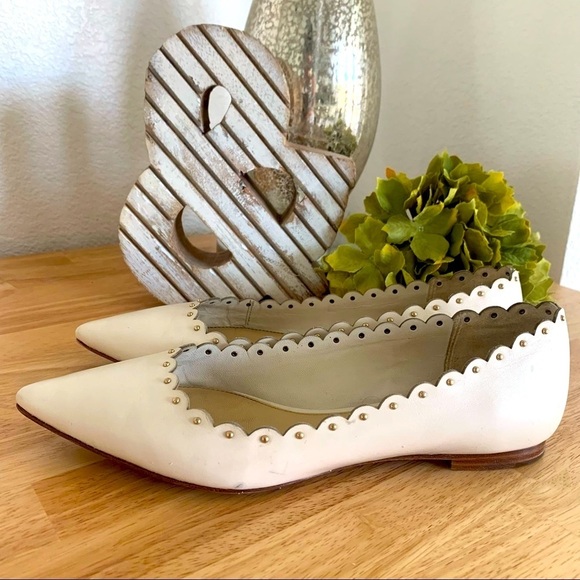 Coach Jill Leather Scalloped Studded Pointed Ivory flats Size 6.5 - Picture 2 of 10